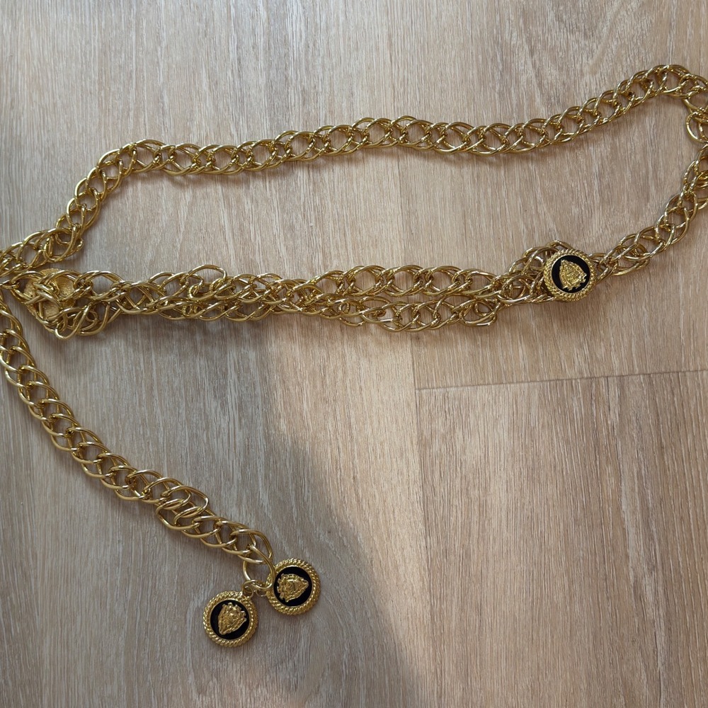 Vintage Waterbury Crest Button Gold Chain Belt